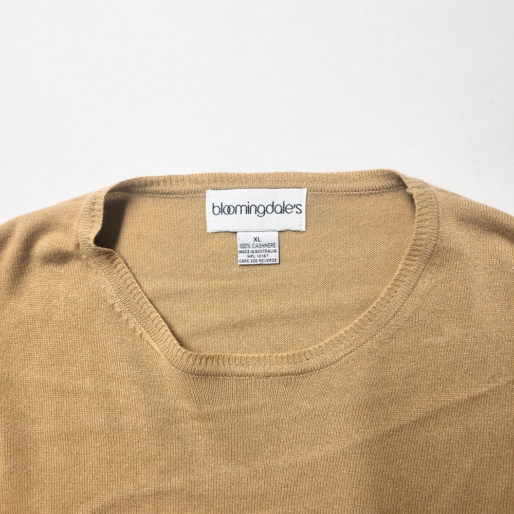 100% Cashmere Sweater by Bloomingdale's, Women's XL - Picture 3 of 5